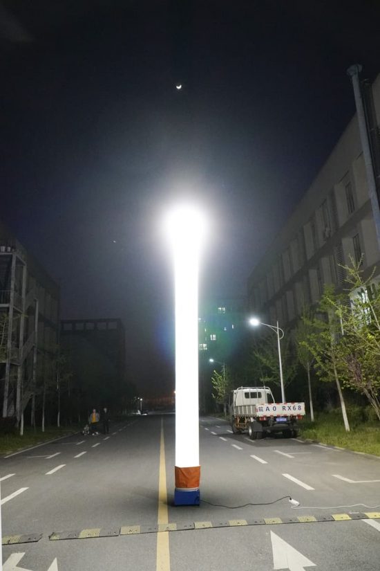 Inflatable light tower